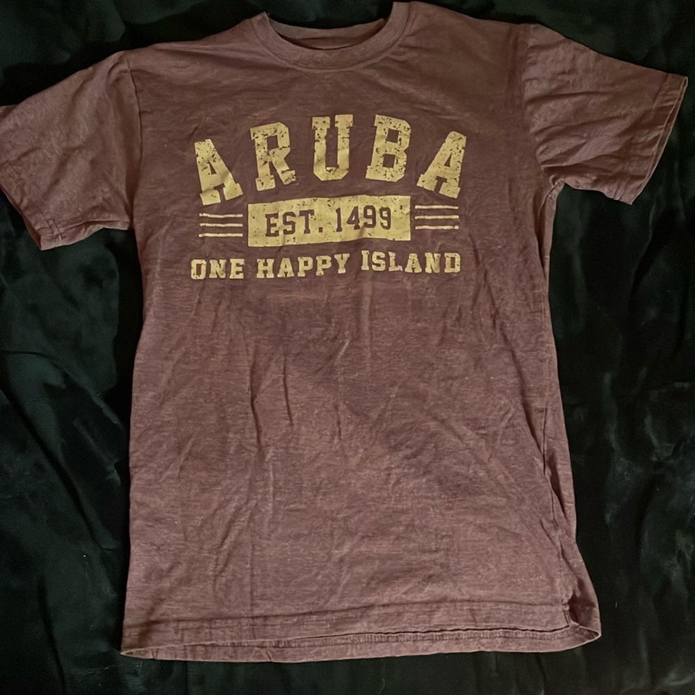 Men’s Aruba shirt, used like new